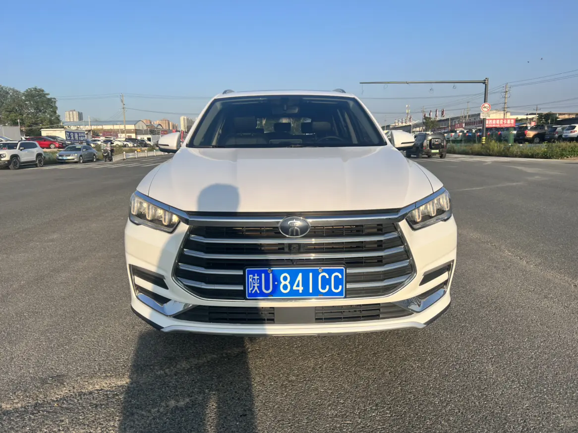BYD Song Pro  из Китая