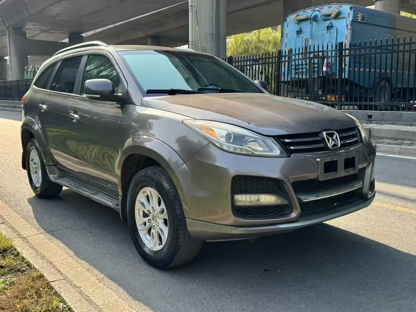 Yu Sheng Yusheng S350