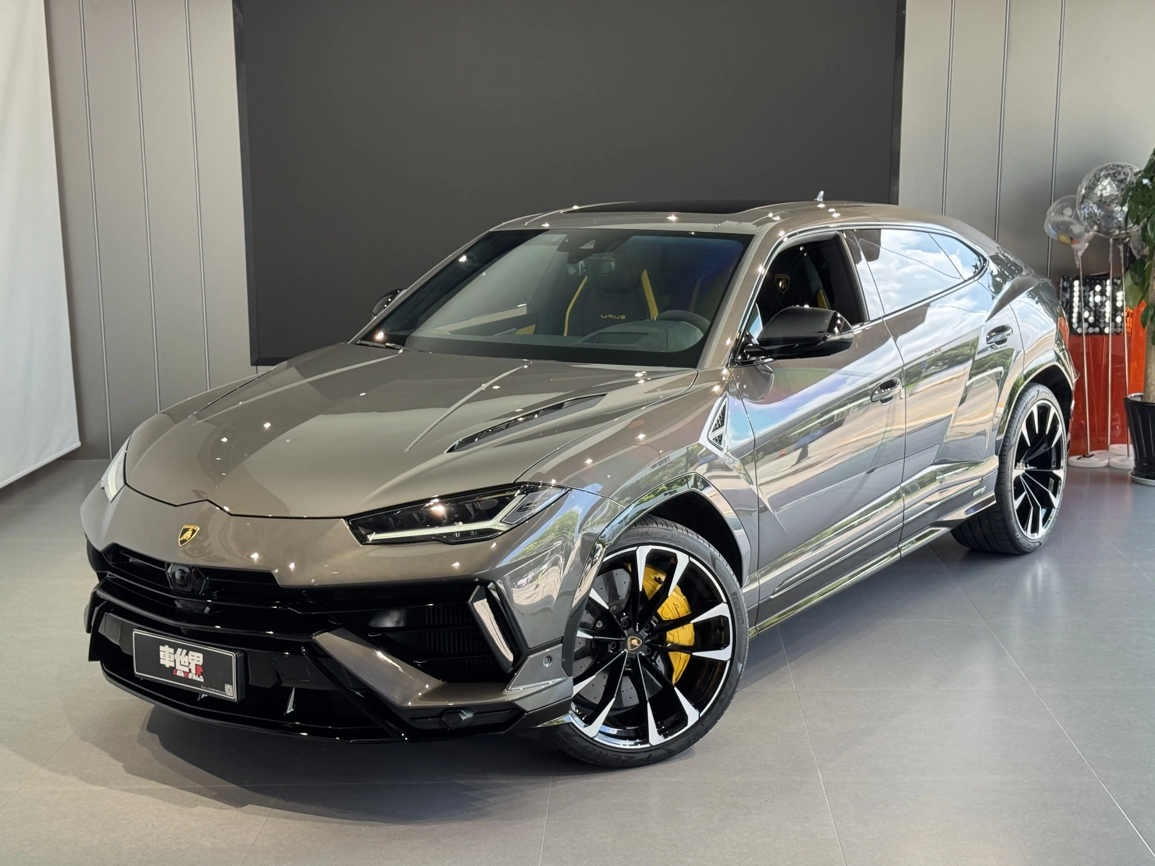 Lamborghini Urus