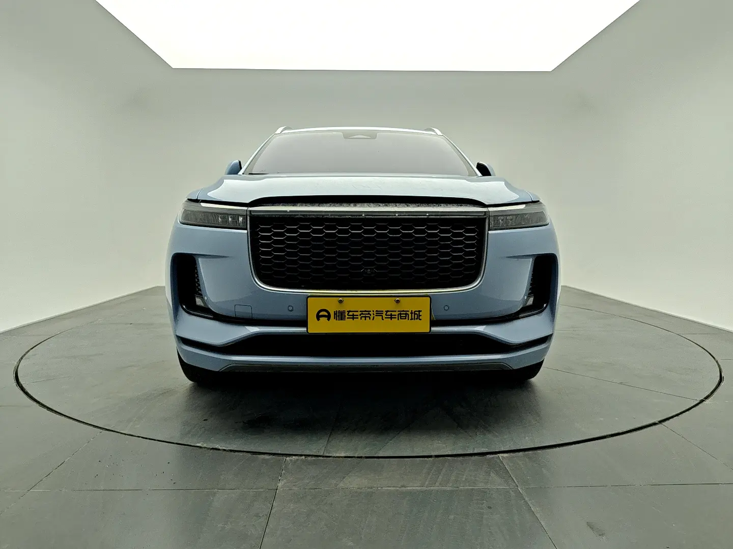 Li ONE (Ideal ONE)  из Китая