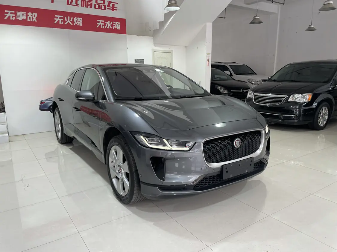 Jaguar I-PACE