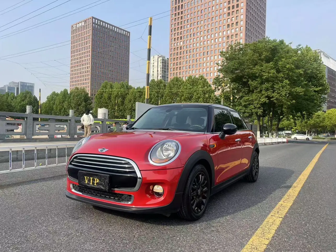 MINI MINI