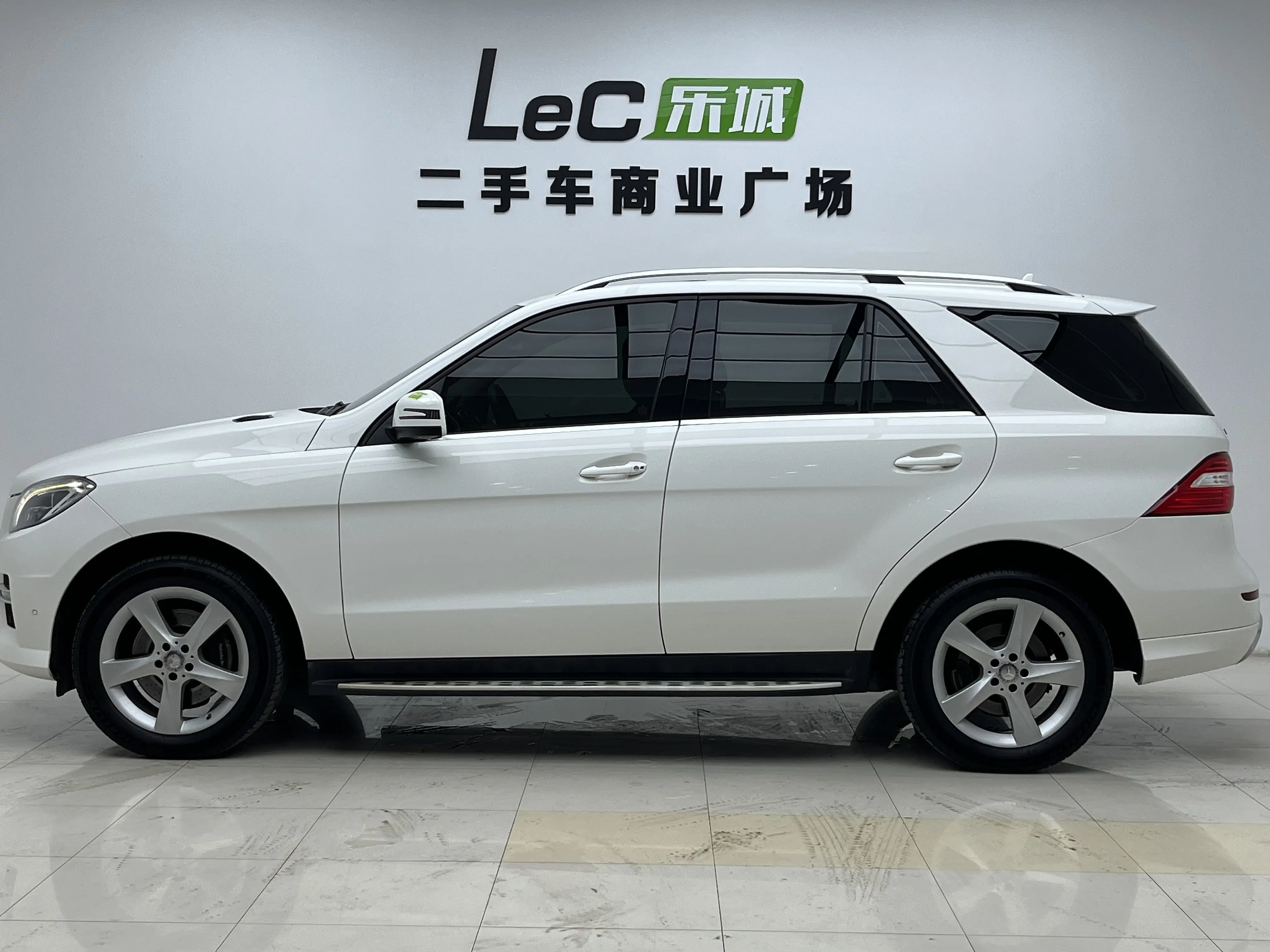 Mercedes-Benz Mercedes Benz M Class