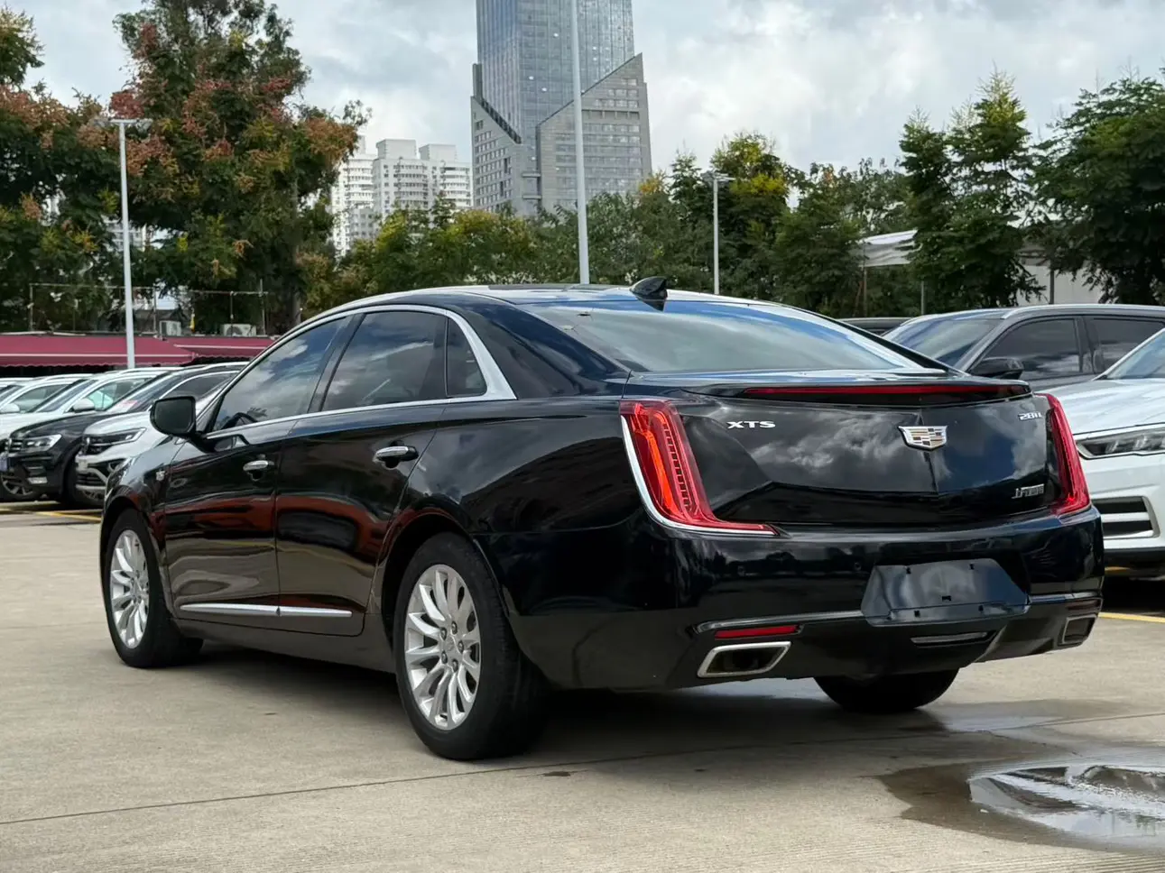 Cadillac XTS