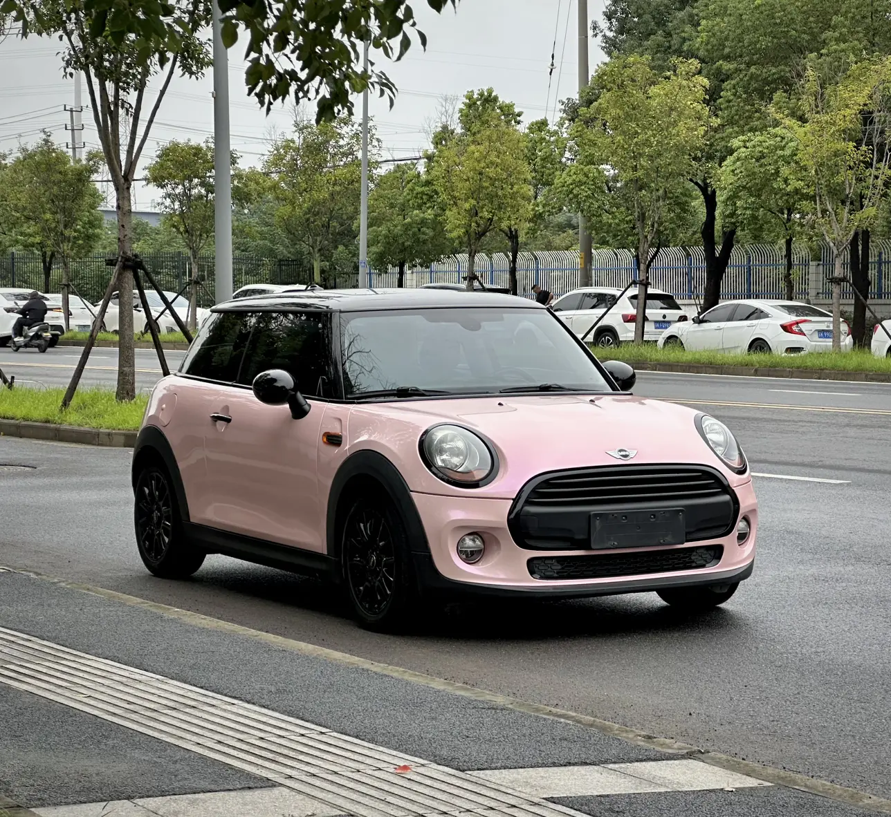 MINI MINI