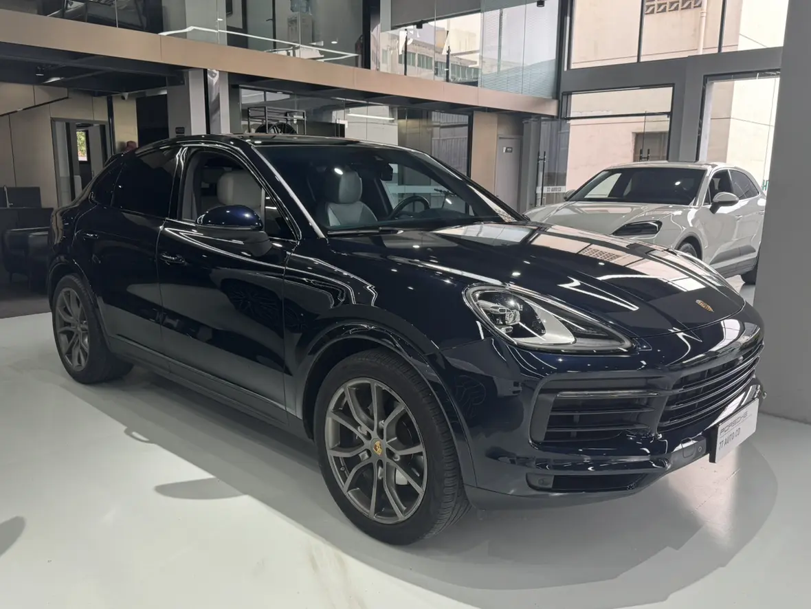 Porsche Cayenne Coupe