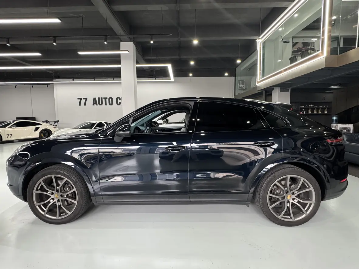 Porsche Cayenne Coupe
