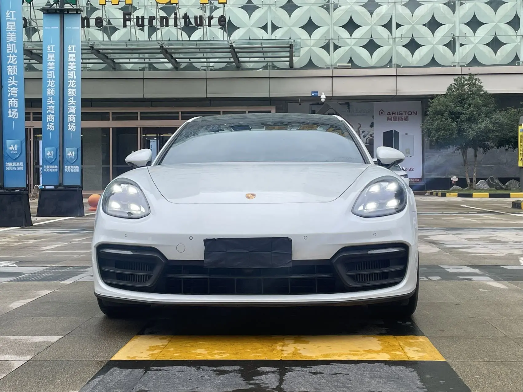 Porsche Panamera