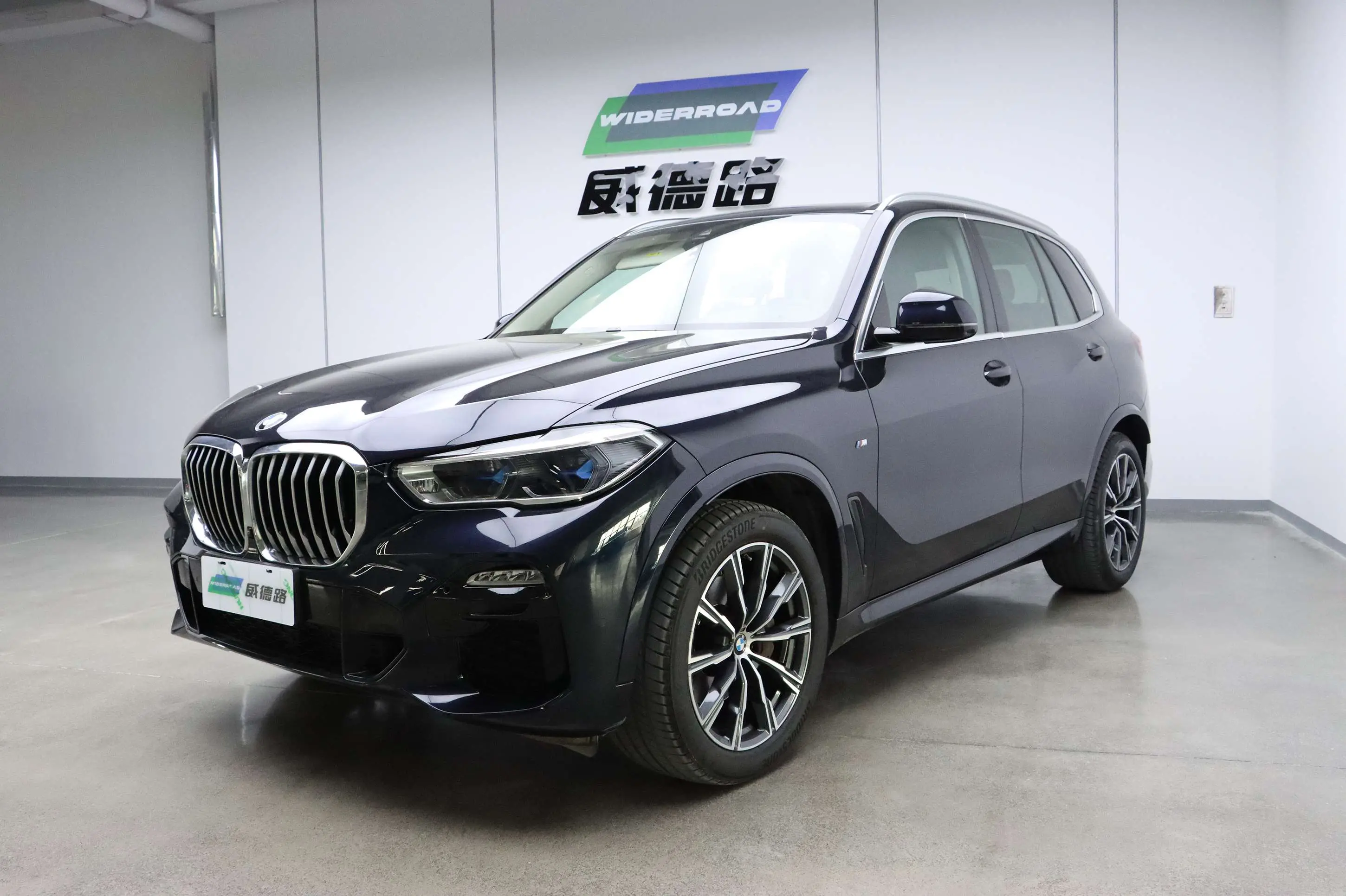 BMW X5 (imported)