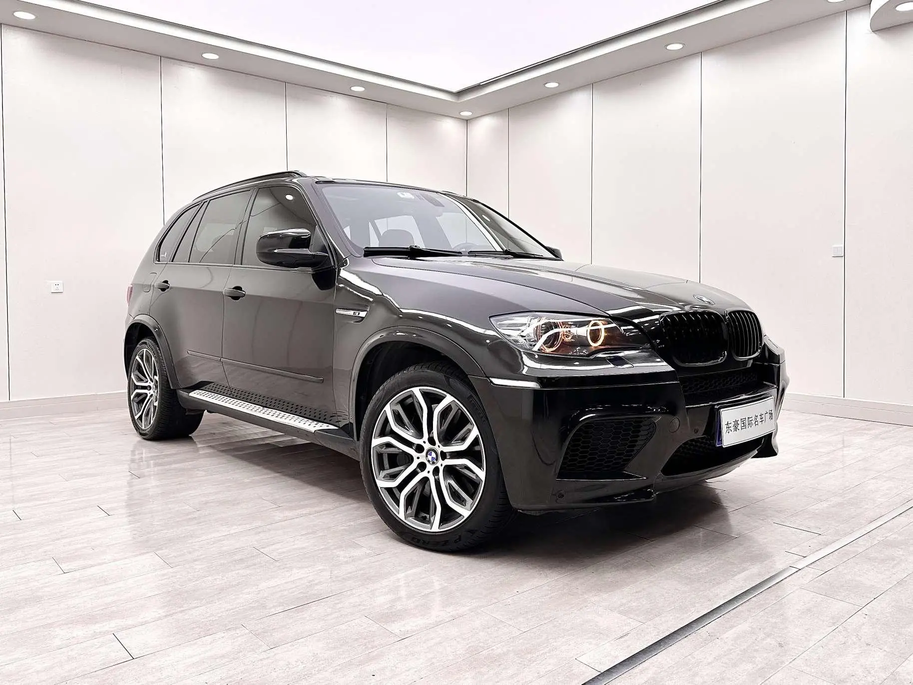 BMW X5 (imported)