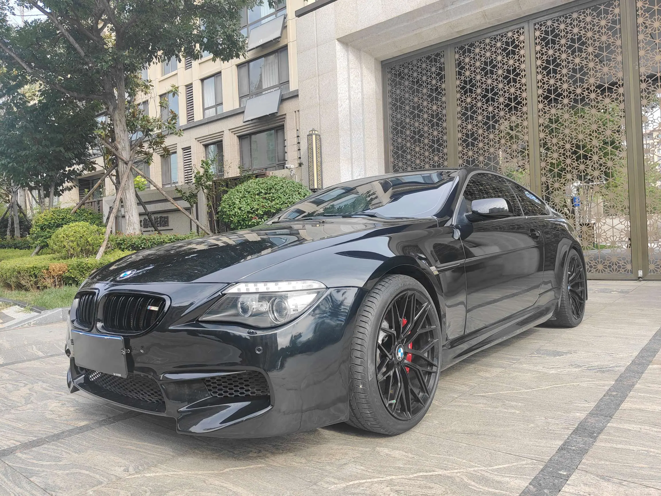 BMW 6 Series  из Китая