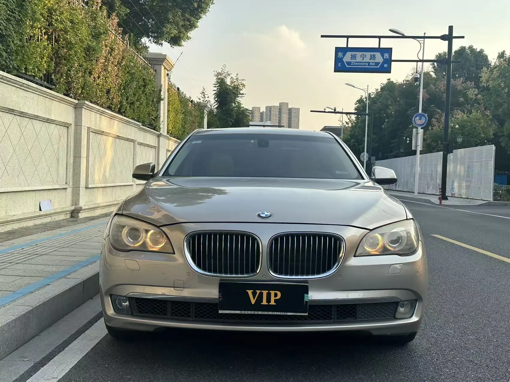 BMW 7 Series  из Китая