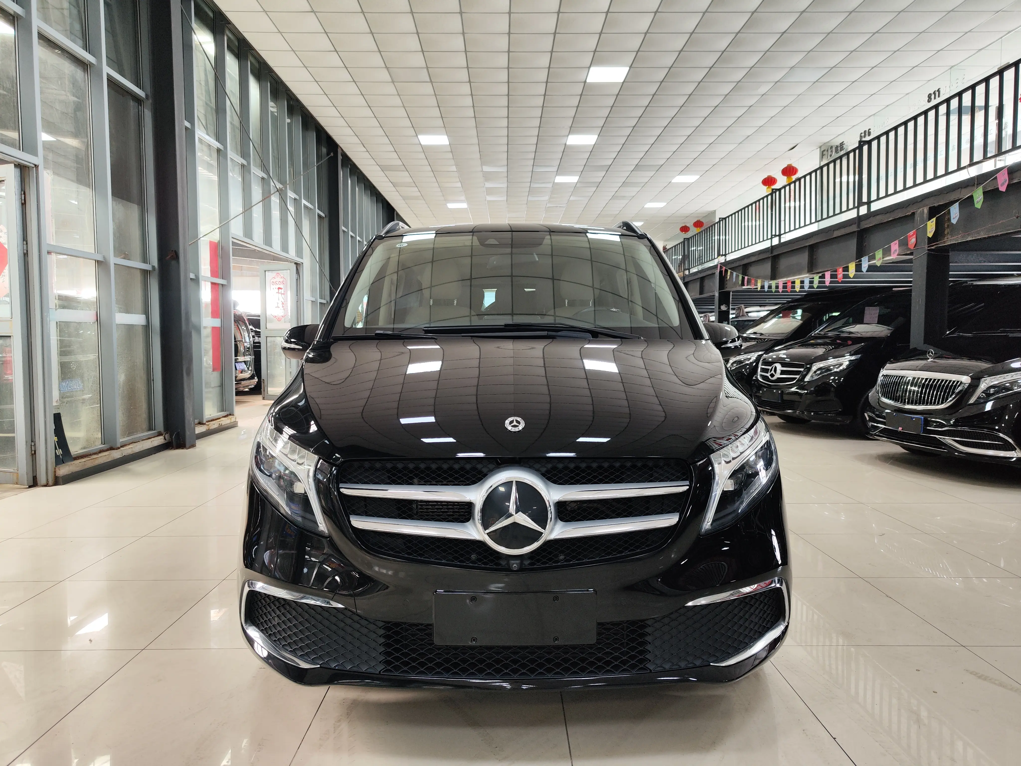 Mercedes-Benz Mercedes Benz V Class