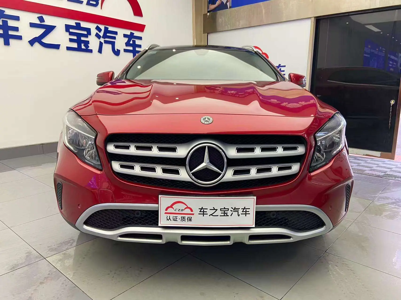 Mercedes-Benz GLA  из Китая