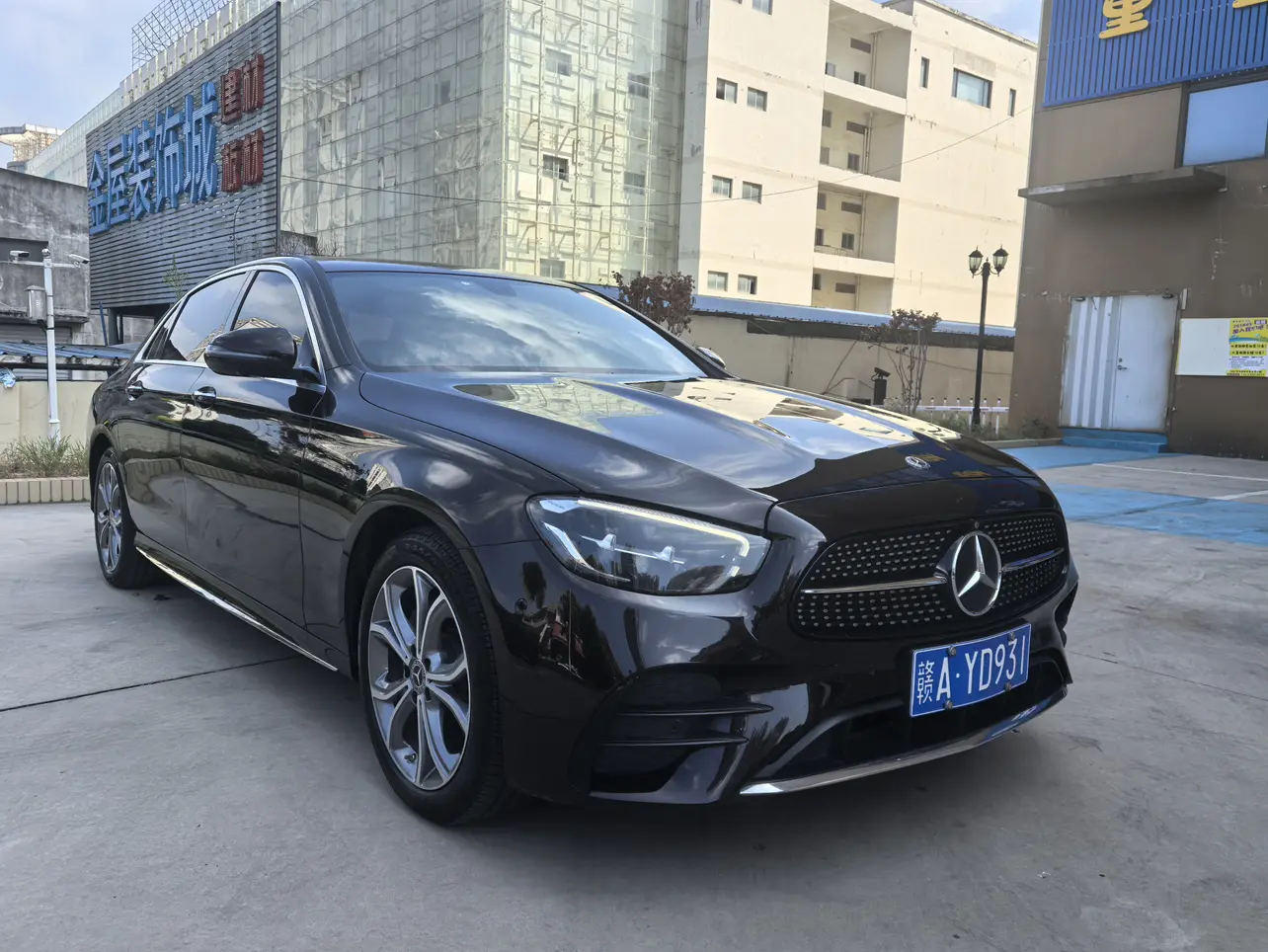 Mercedes-Benz E-Class