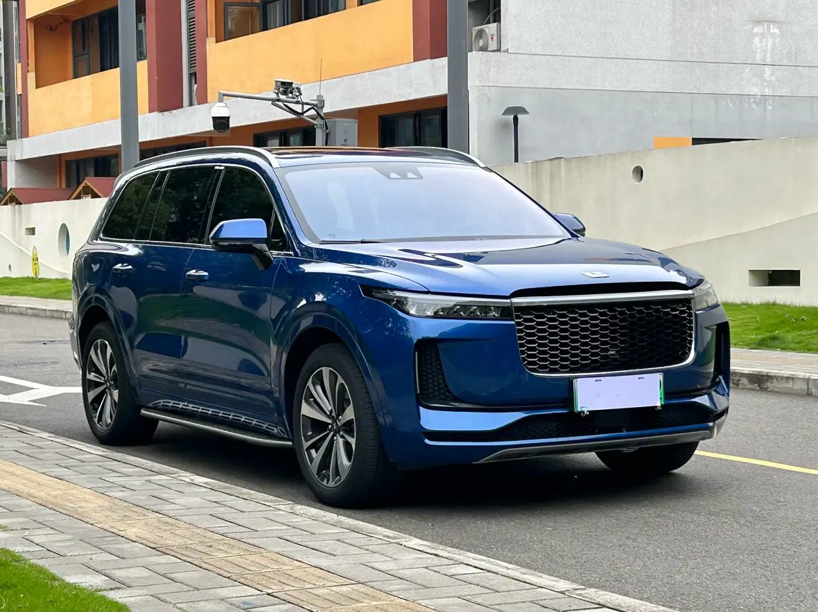 Li ONE (Ideal ONE)  из Китая