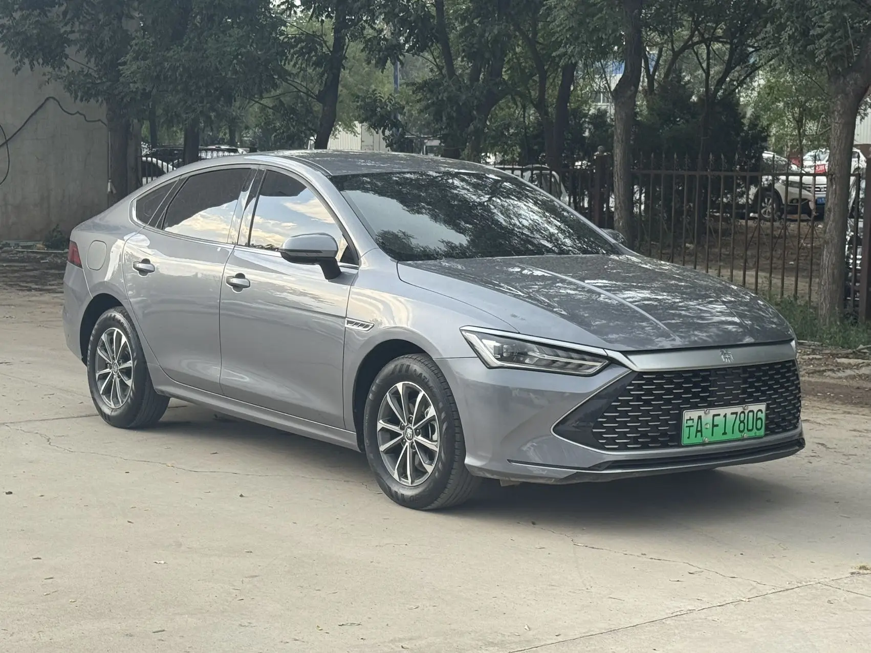 BYD Qin PLUS DM