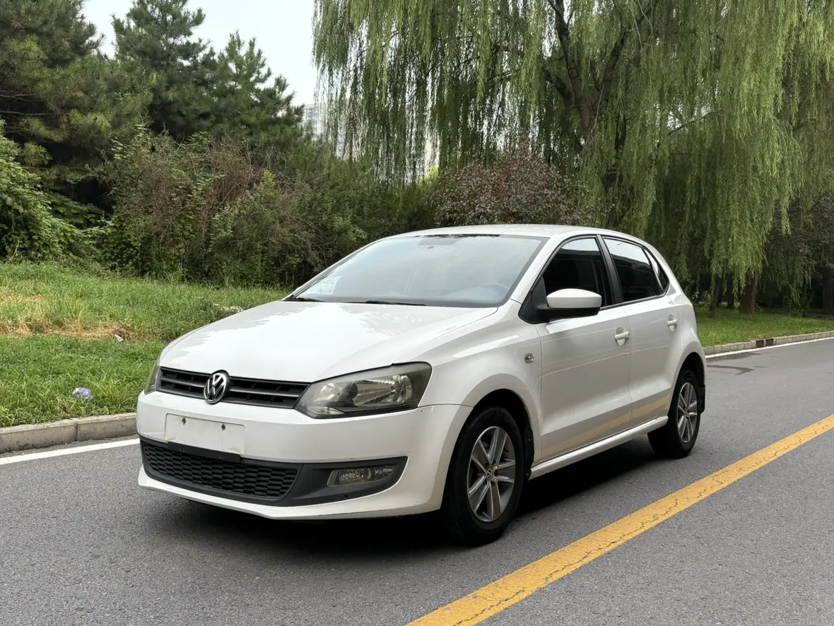 Volkswagen Polo  из Китая