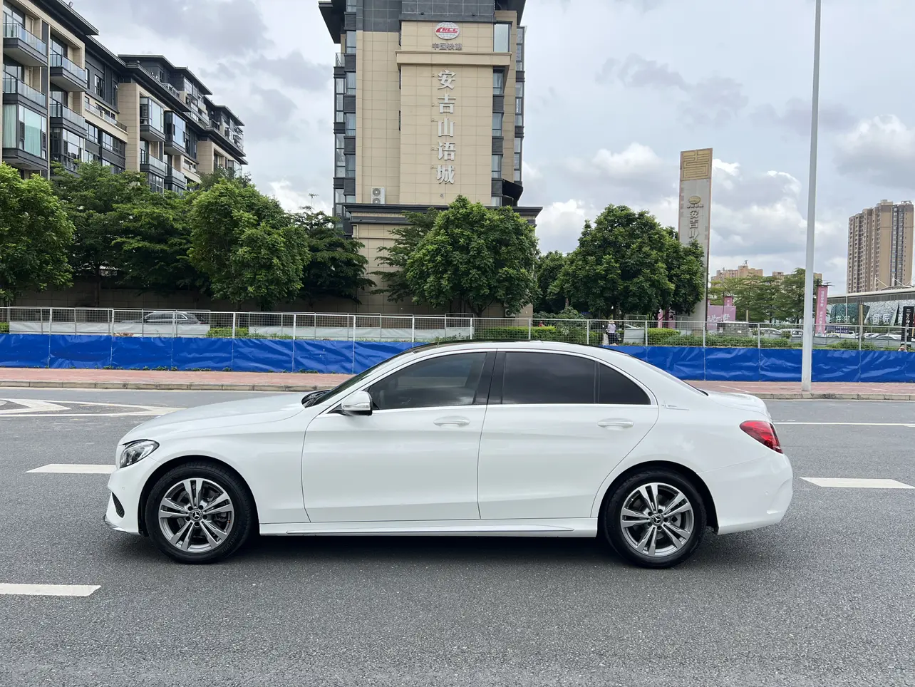 Mercedes-Benz Mercedes Benz C Class