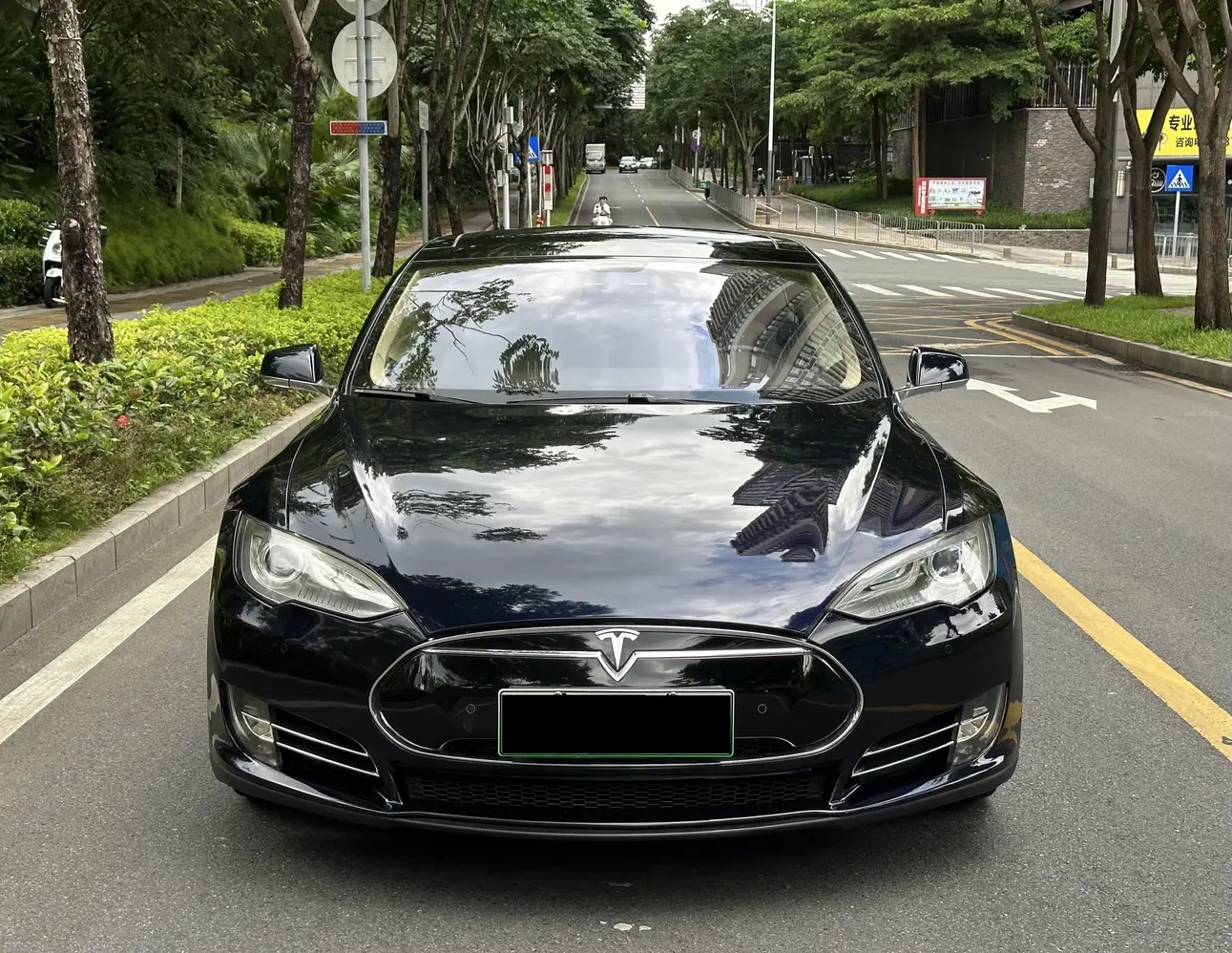 Tesla Model S  из Китая