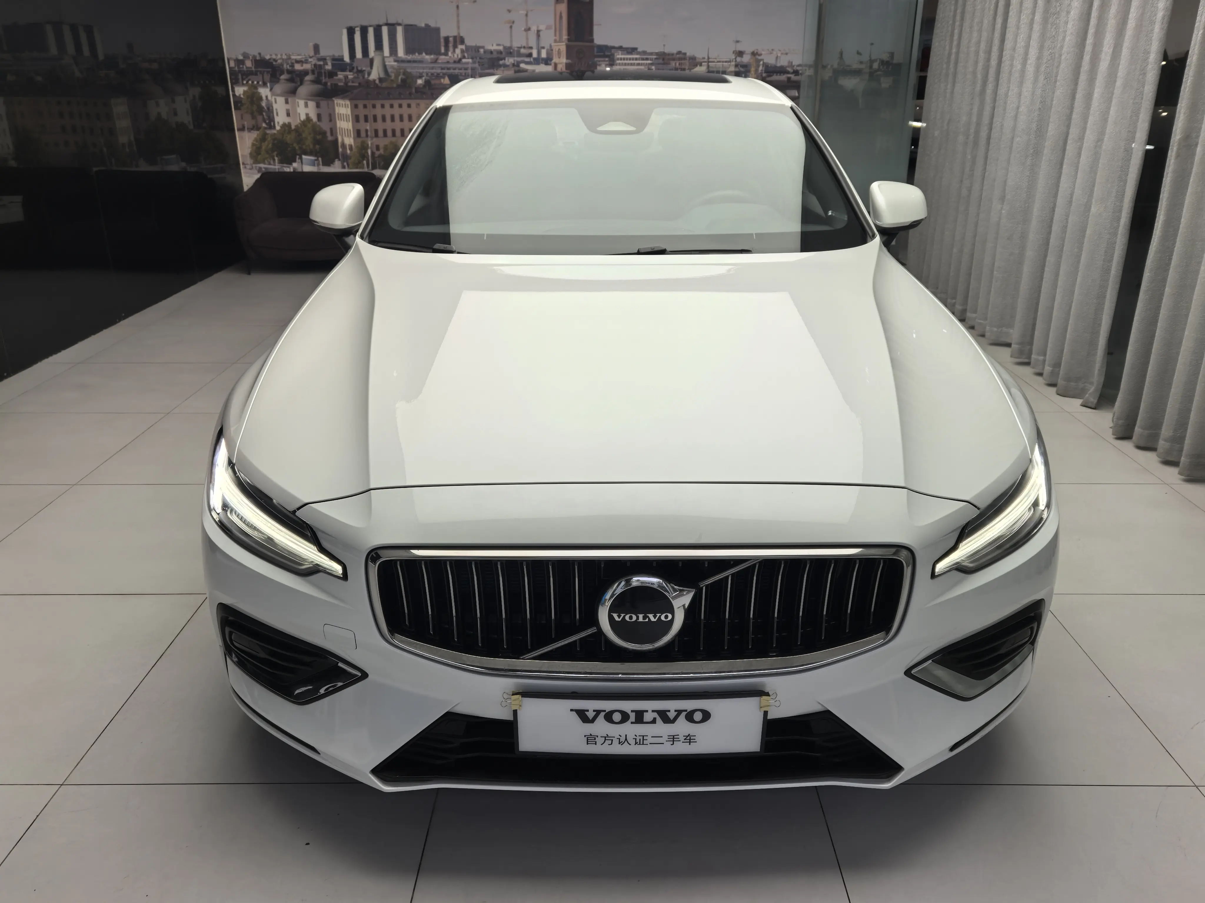 Volvo S60