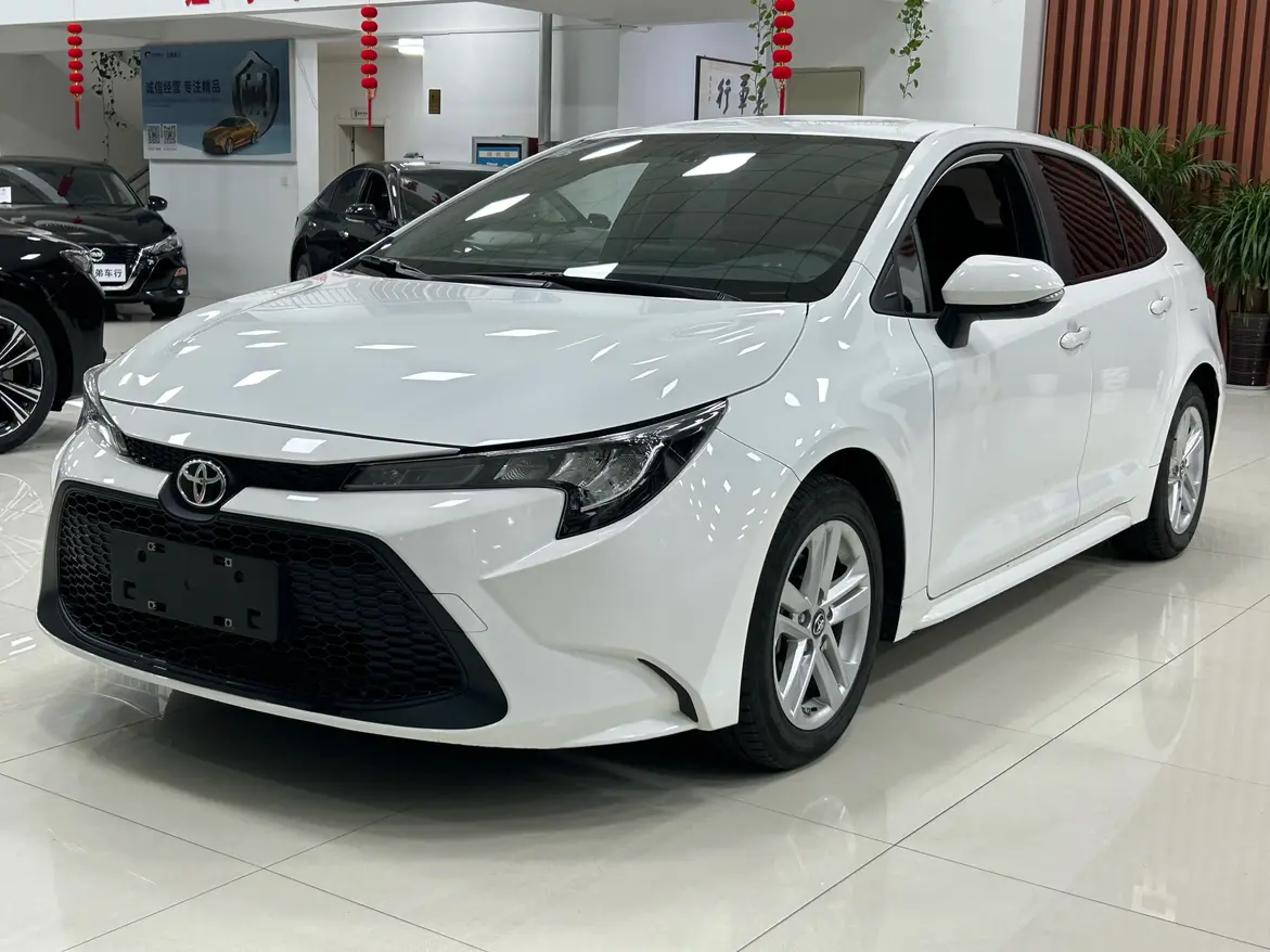 Toyota Levin (Lei Ling)  из Китая