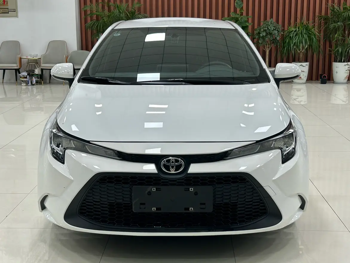 Toyota Levin (Lei Ling)  из Китая