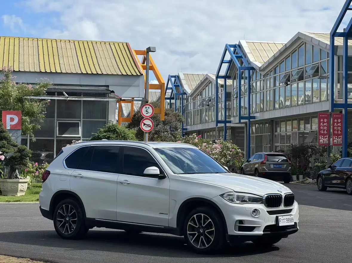 BMW X5 (imported)