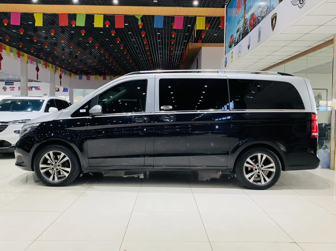 Mercedes-Benz Mercedes Benz V Class