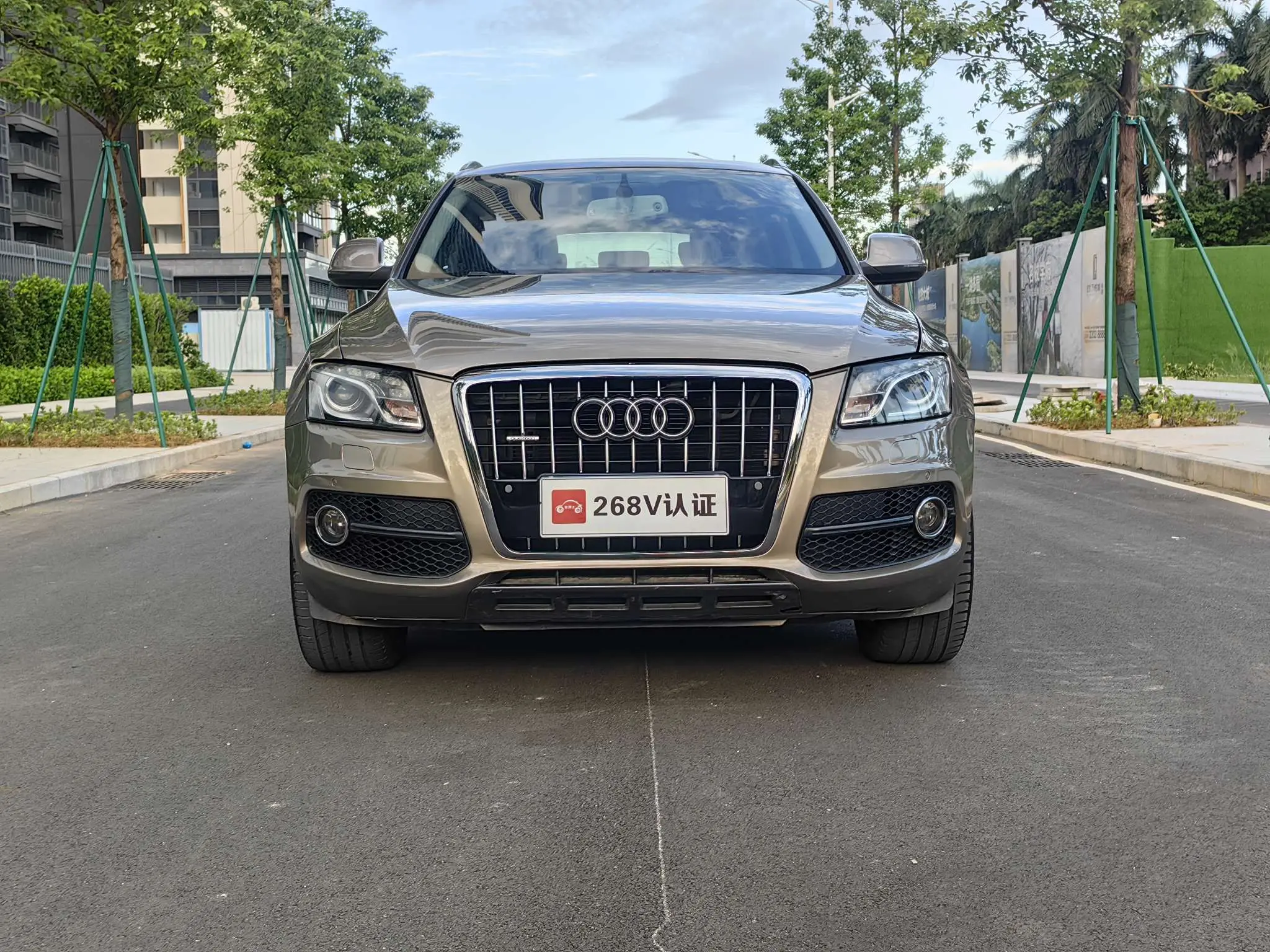 Audi Q5  из Китая