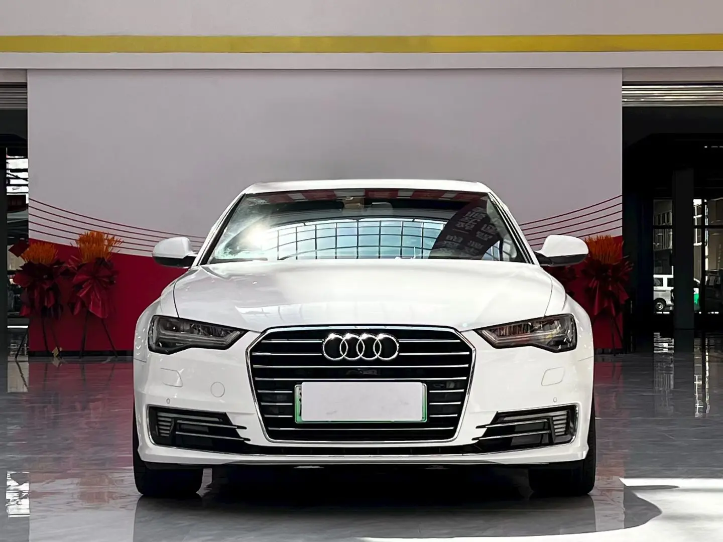 Audi A6L PHEV