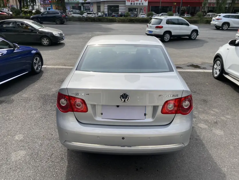 Volkswagen Sagitar