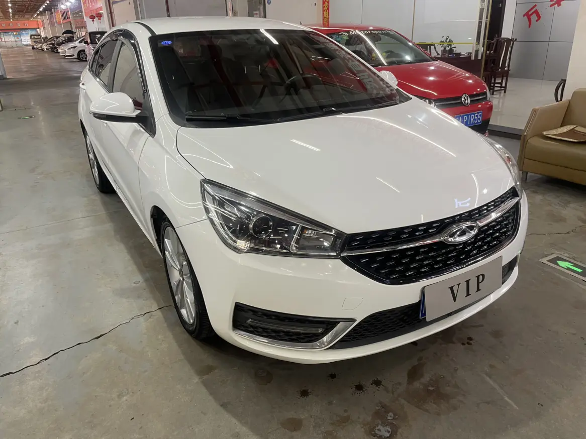 Chery Arrizo 5