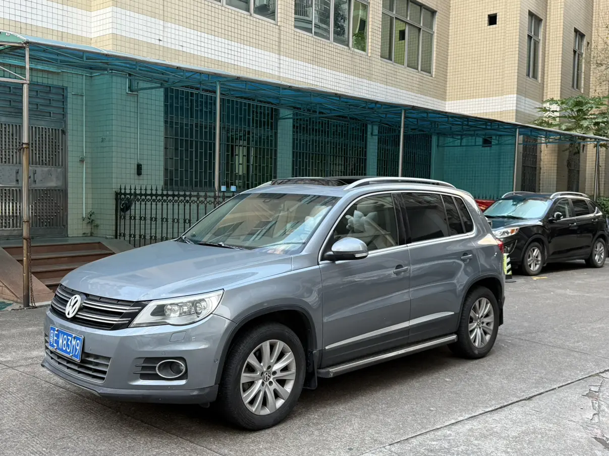 Volkswagen Tiguan  из Китая