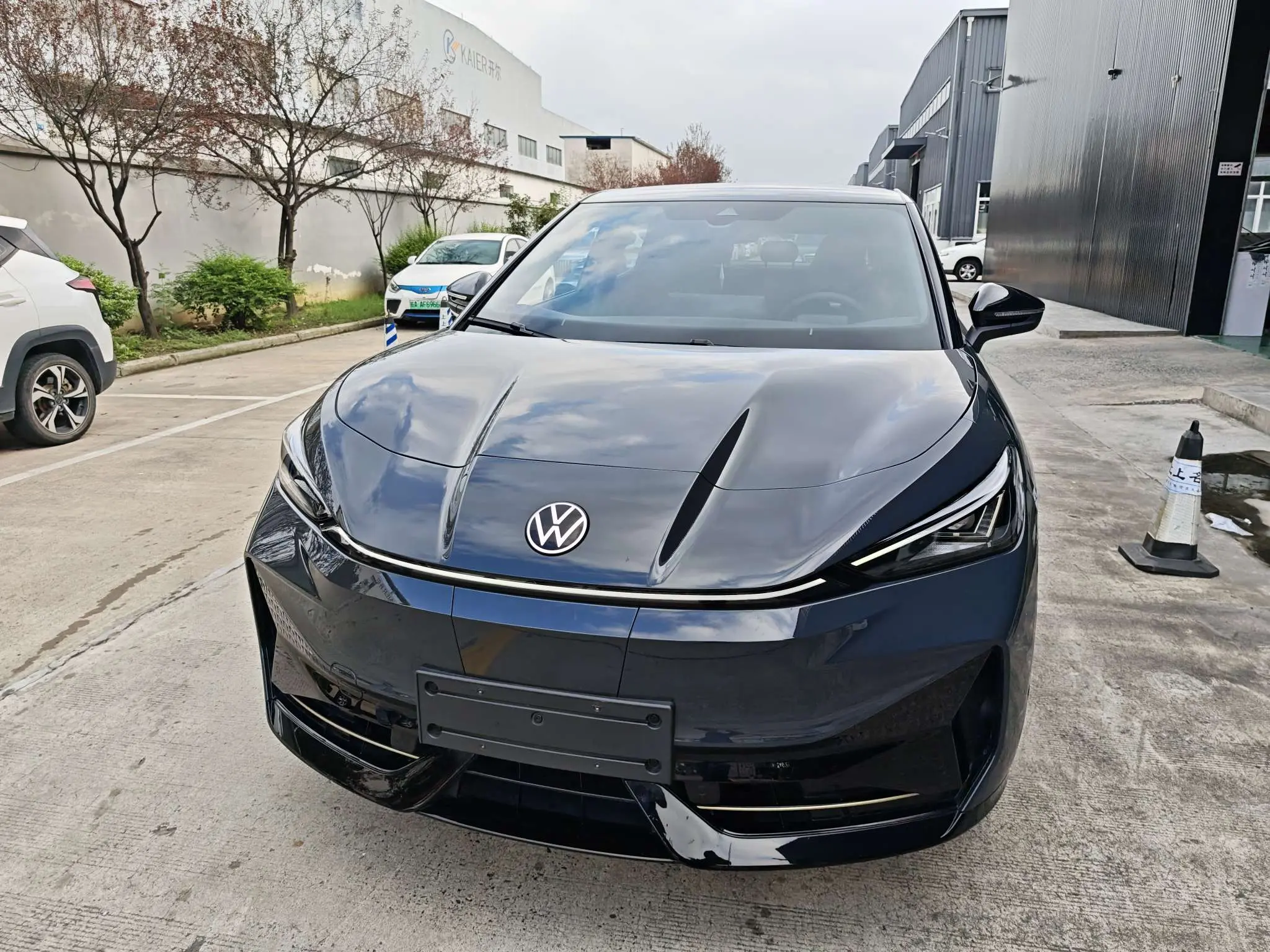 Volkswagen With the crowd06