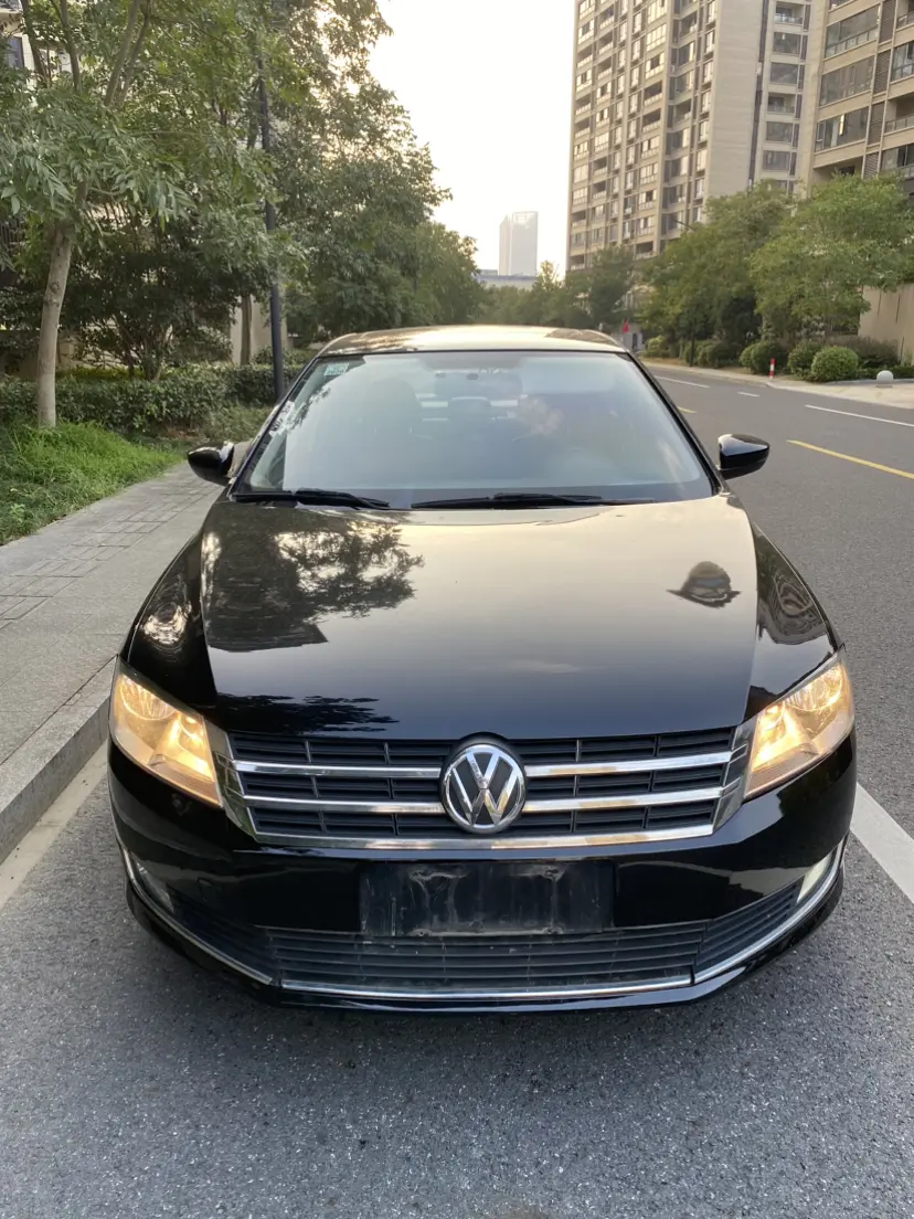 Volkswagen Lavida  из Китая