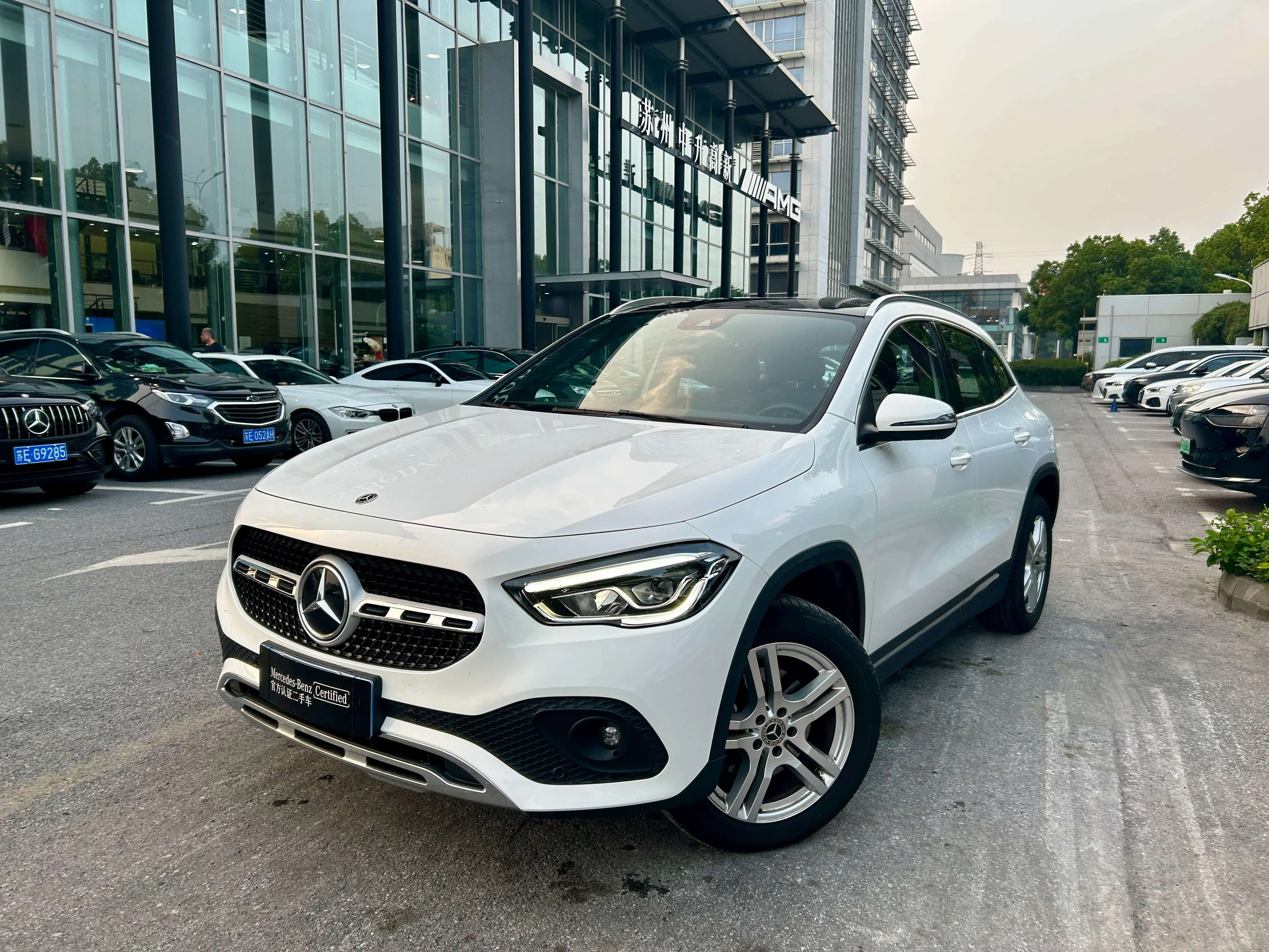Mercedes-Benz GLA