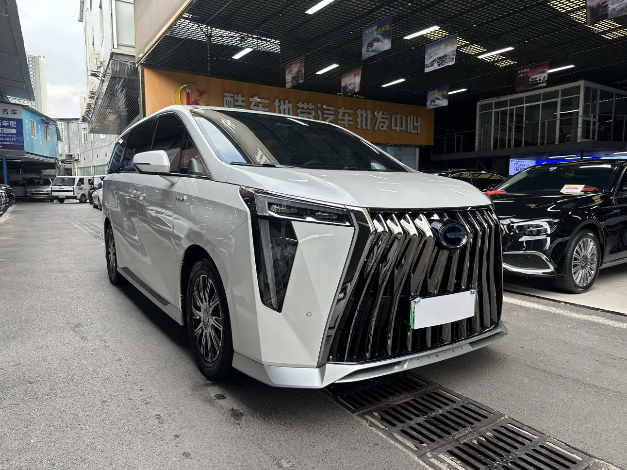 GAC Trumpchi E9 PHEV