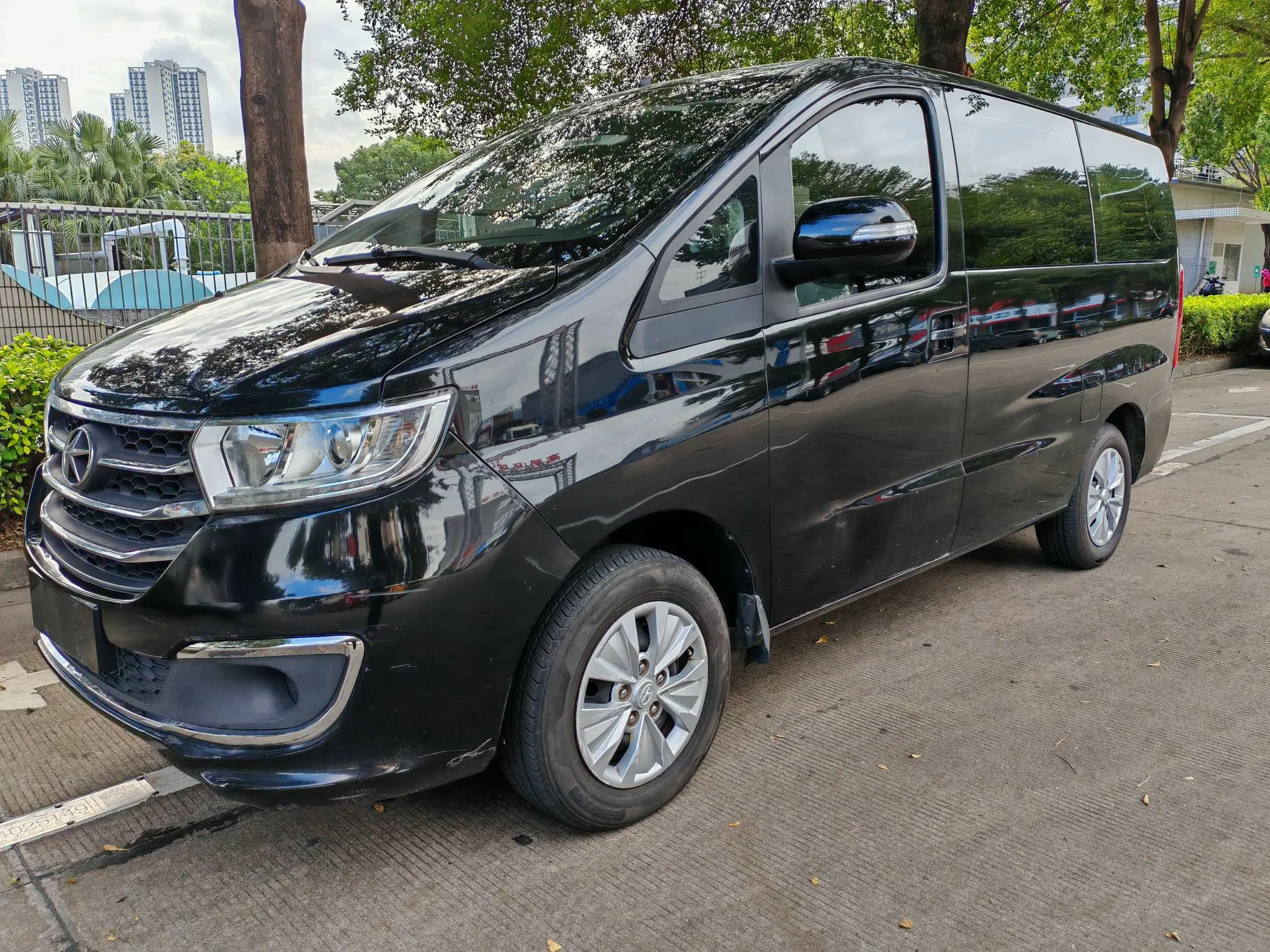 JAC Ruifeng M3  из Китая