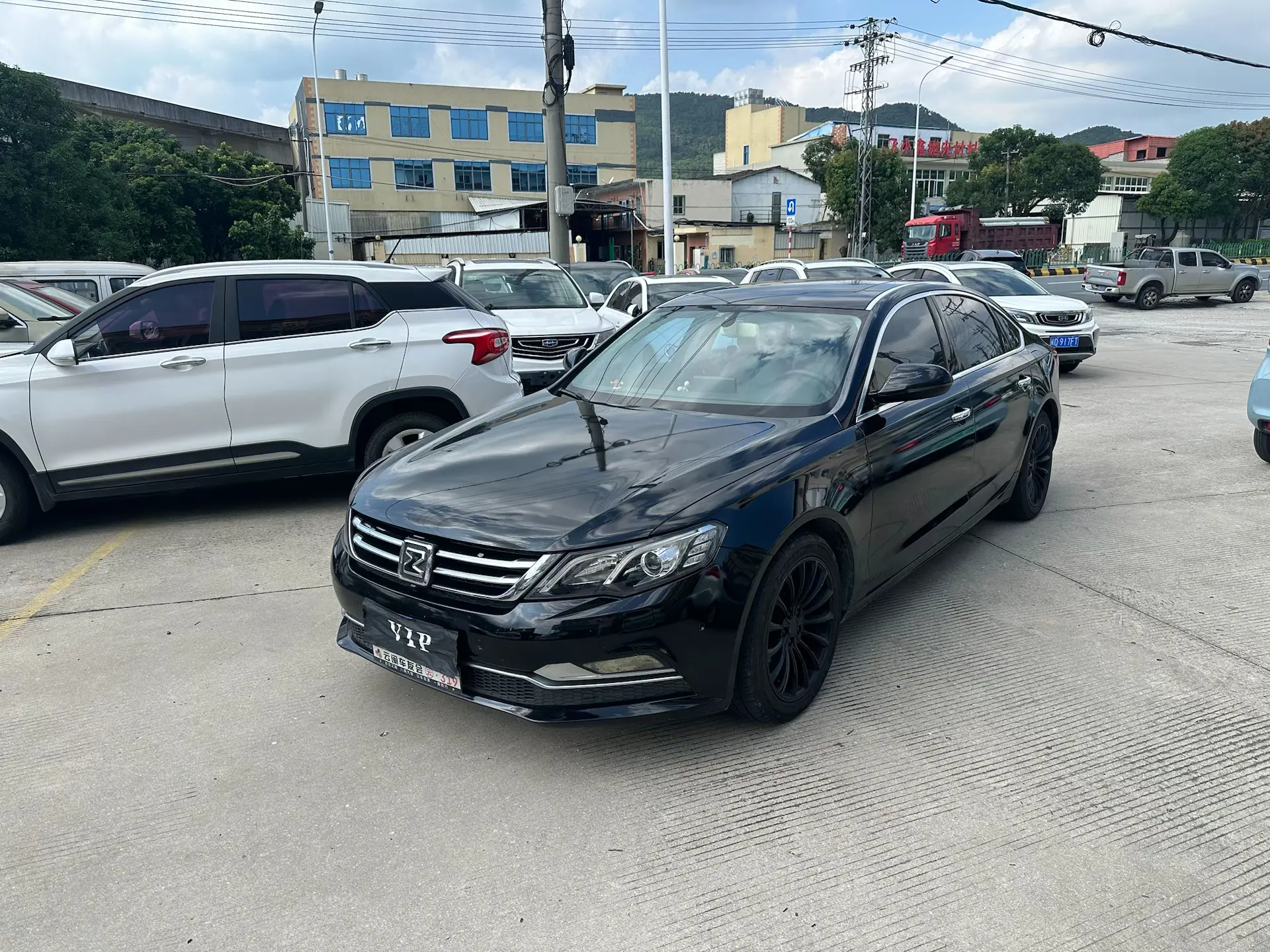Zotye Z700