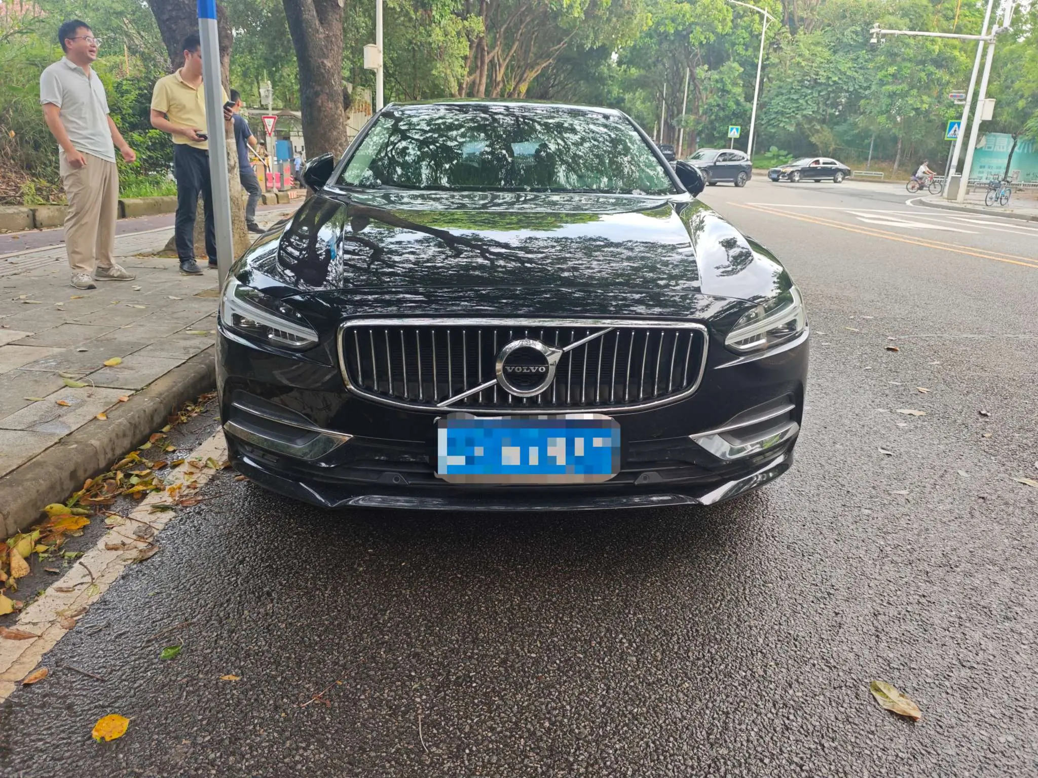 Volvo S90