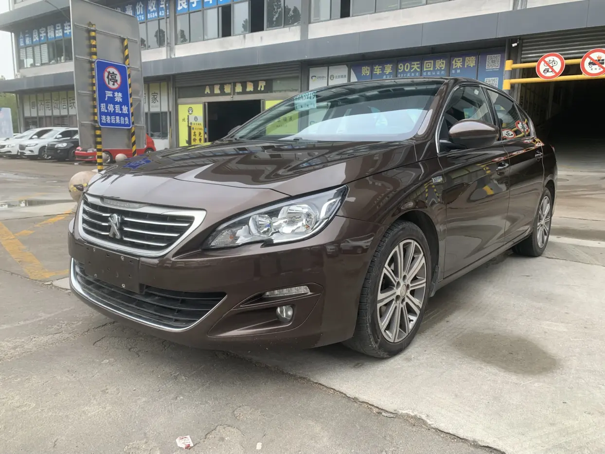 Peugeot 408
