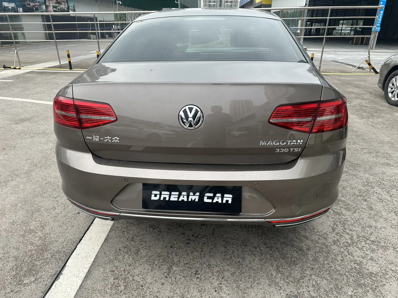 Volkswagen Magotan