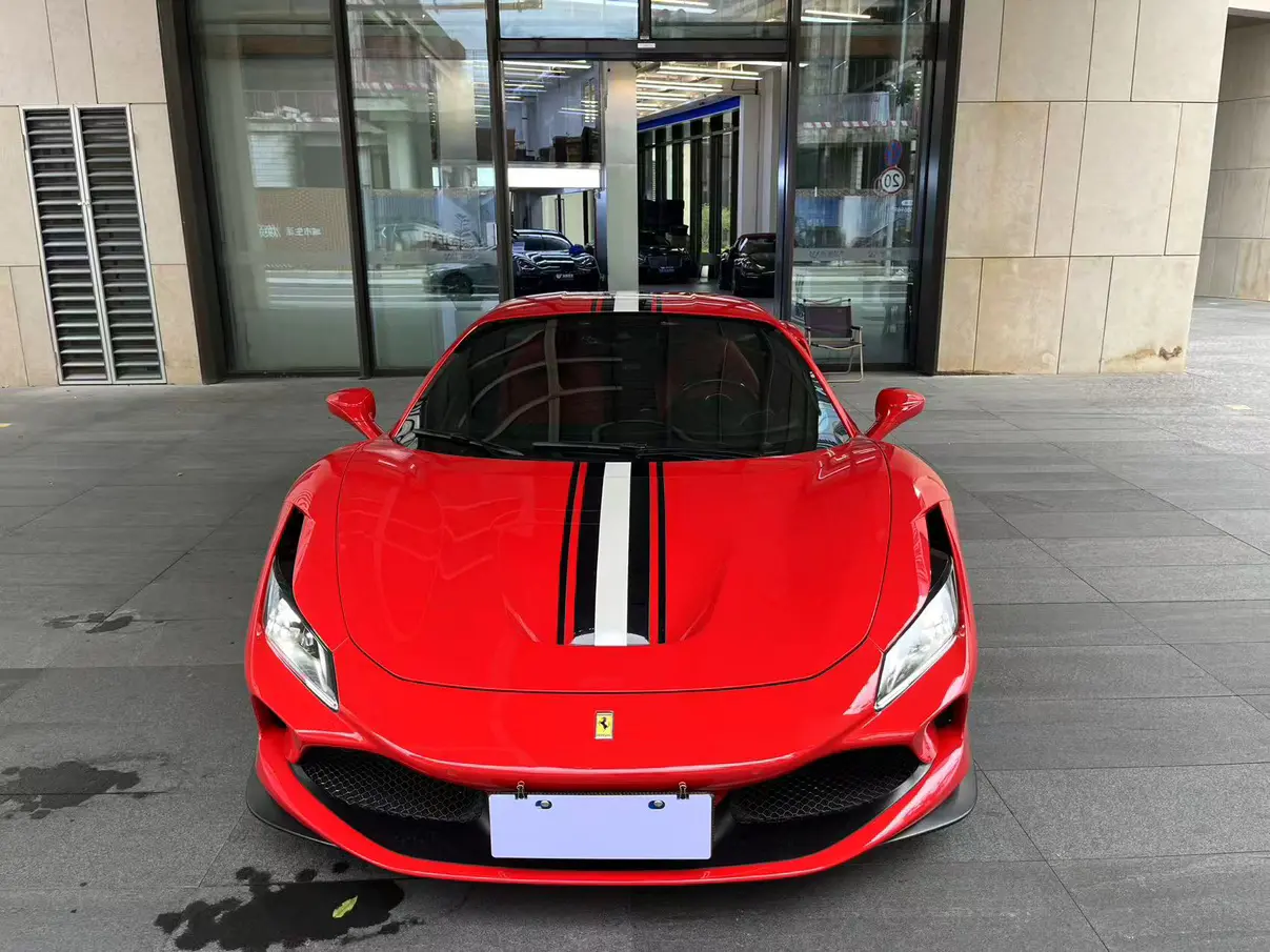 Ferrari F8  из Китая