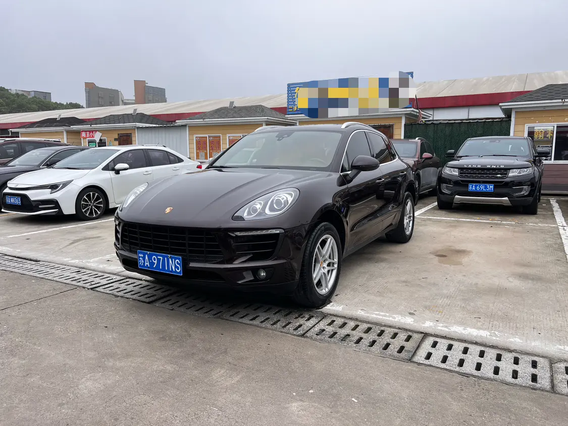 Porsche Macan