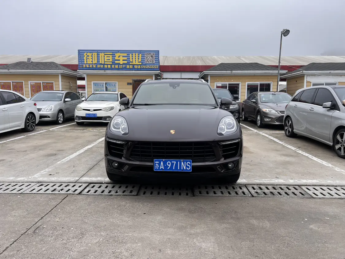 Porsche Macan