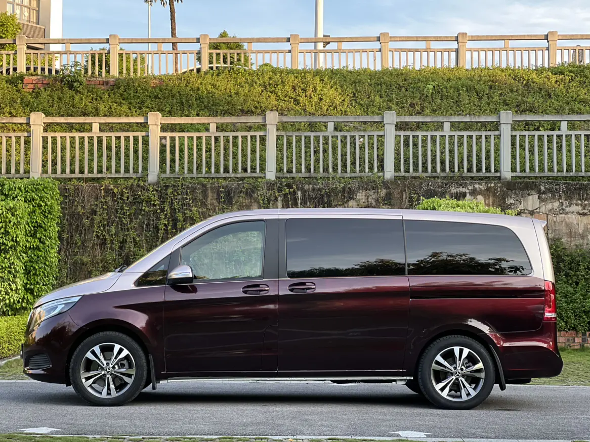 Mercedes-Benz Mercedes Benz V Class