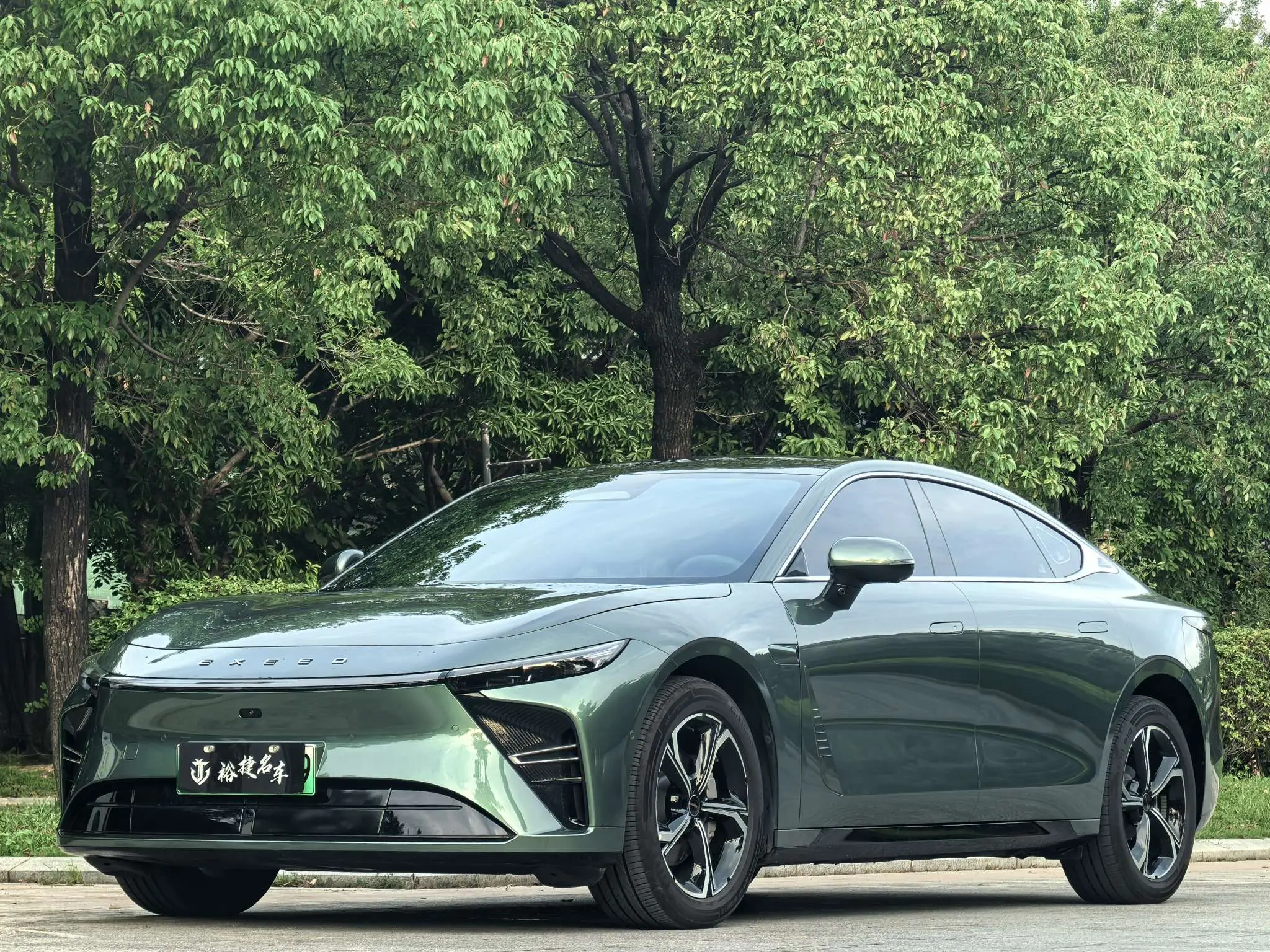 Exeed Sterra ES  из Китая