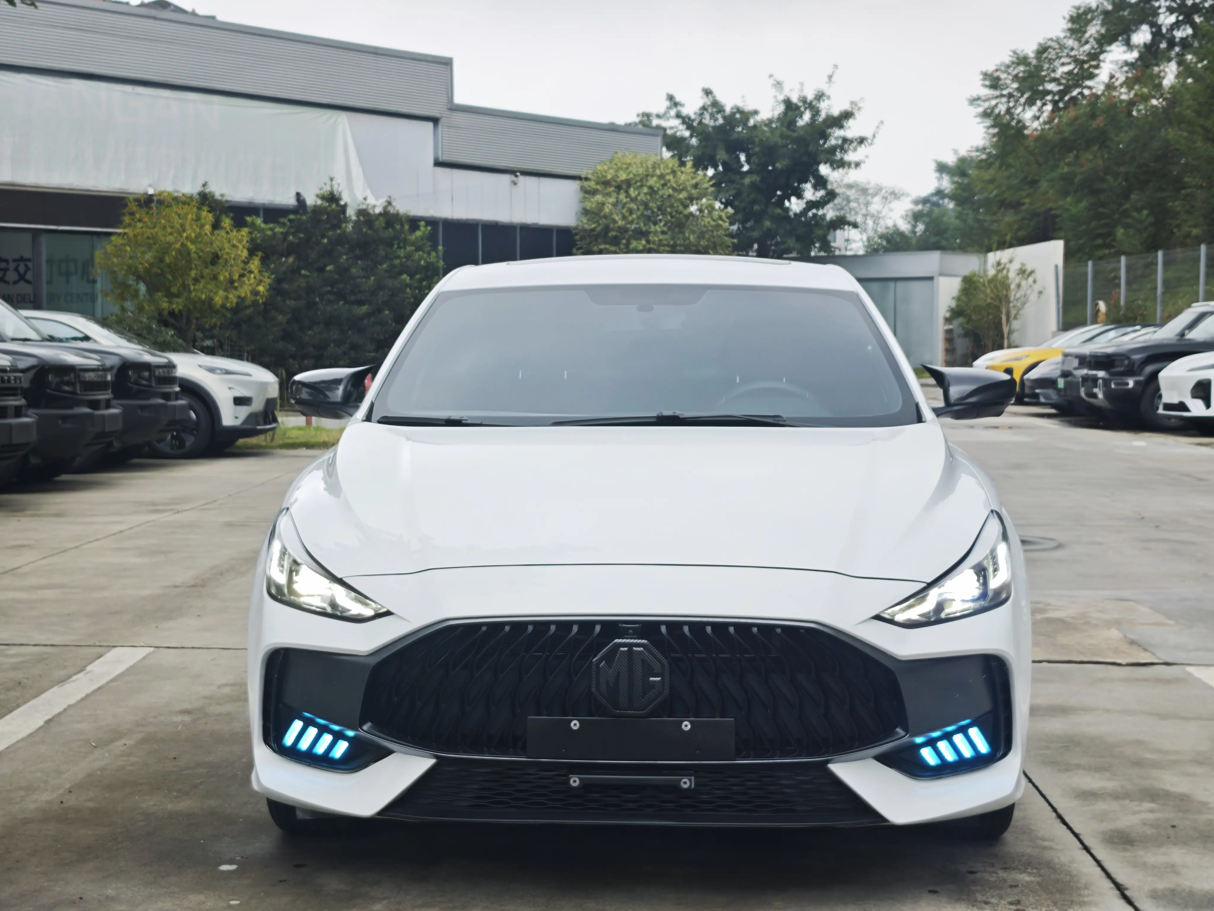 MG 5  из Китая