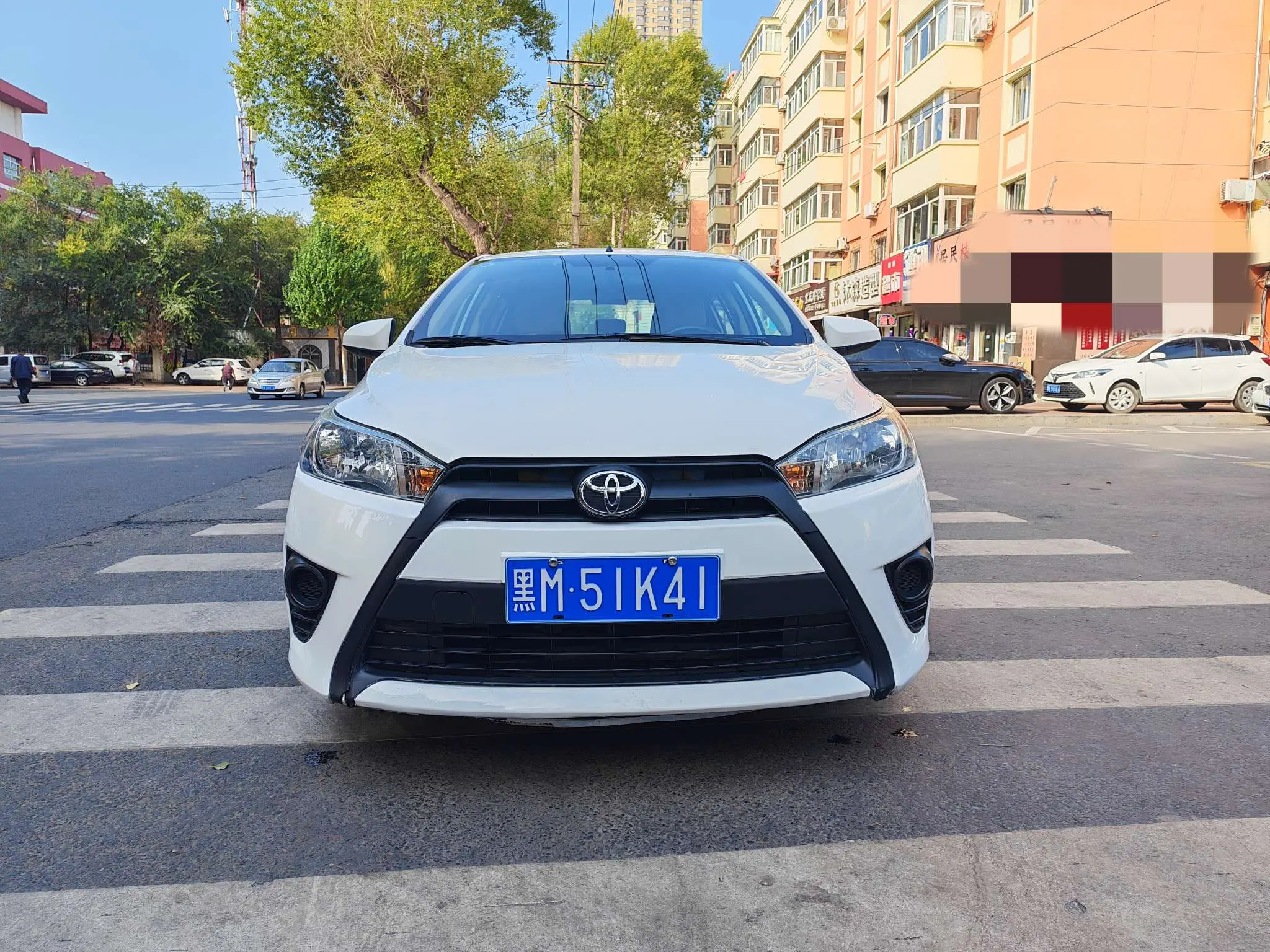 Toyota YARiS L to dazzle